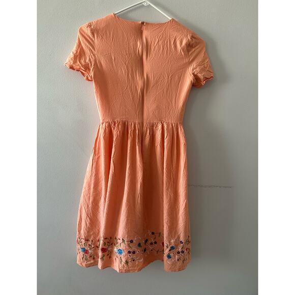 Clad And Cloth Dress Women’s XS Fit and Flare Embroidered Floral Peach Spring - Picture 9 of 10